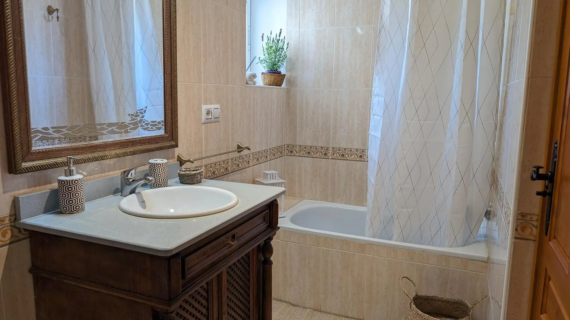 Cortijo Claudia Guest House Taberno Country house